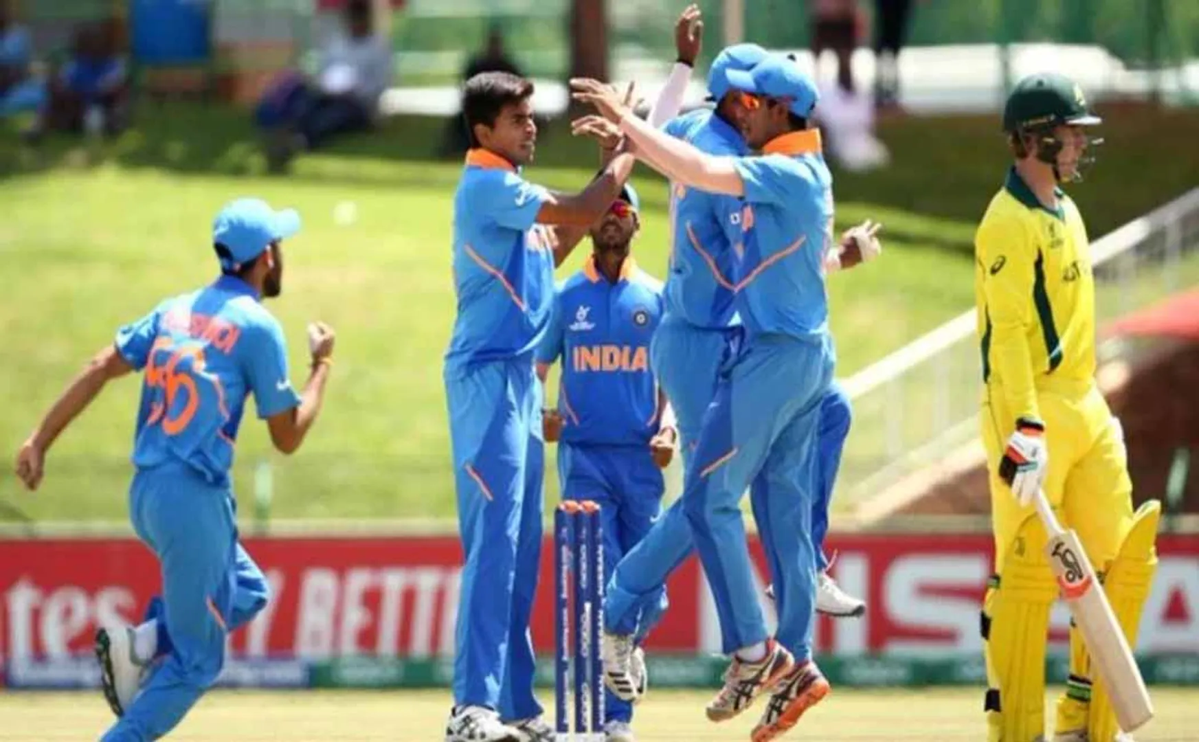 junior world cup cricket match semi final qualified india team 
